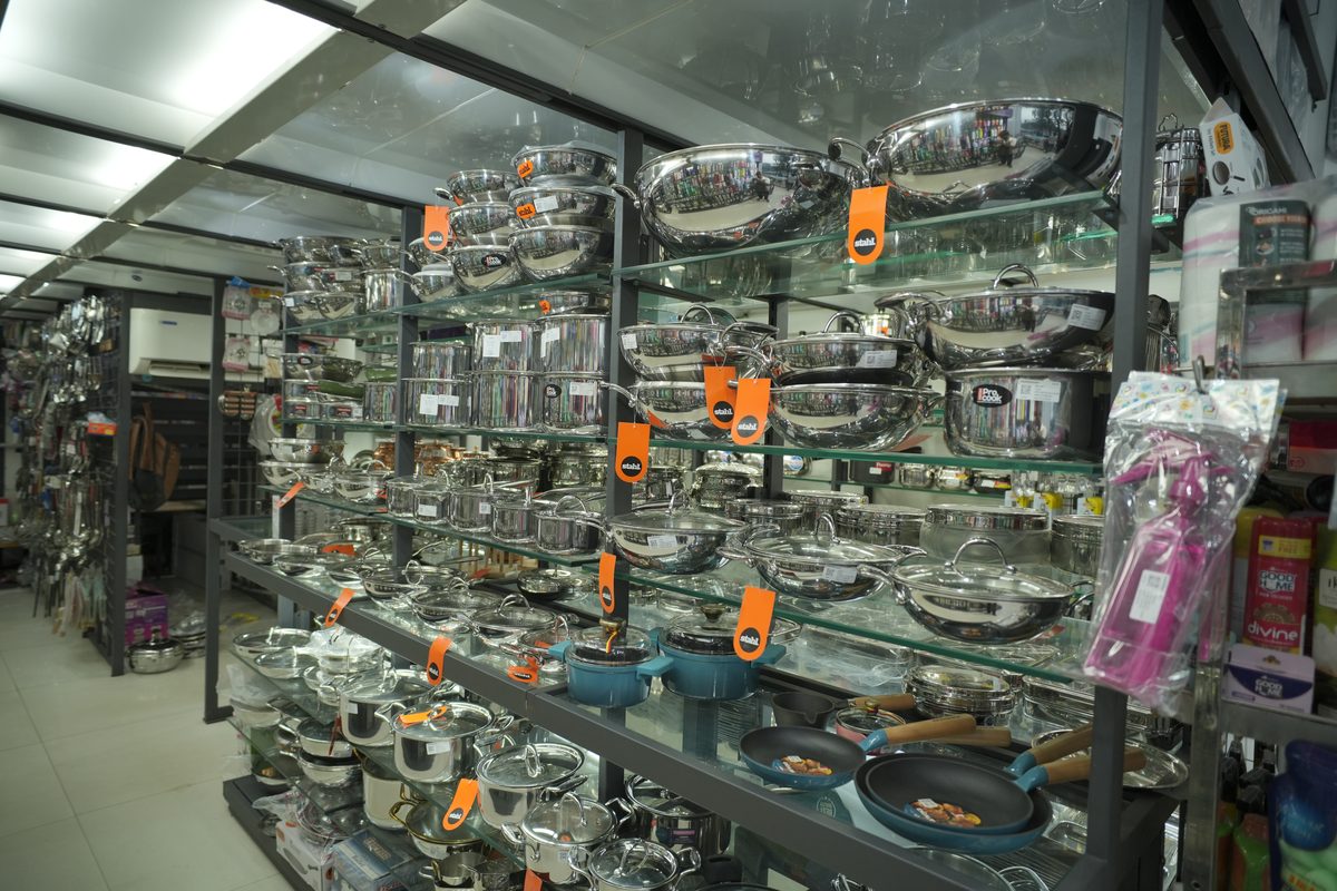 Inside Shoppekart SBR Flagship Showroom Ahmedabad — Display Photo 10