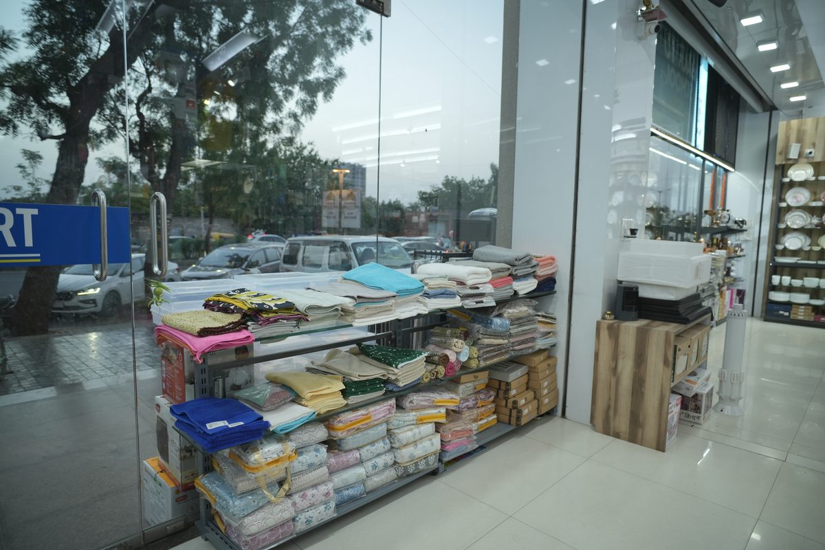 Inside Shoppekart SBR Flagship Showroom Ahmedabad — Display Photo 13