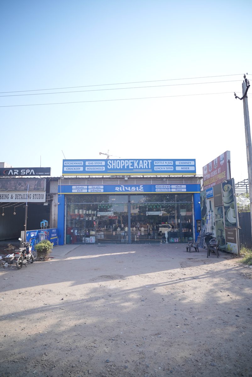 Inside Shoppekart South Bopal Showroom Ahmedabad — Display Photo 5