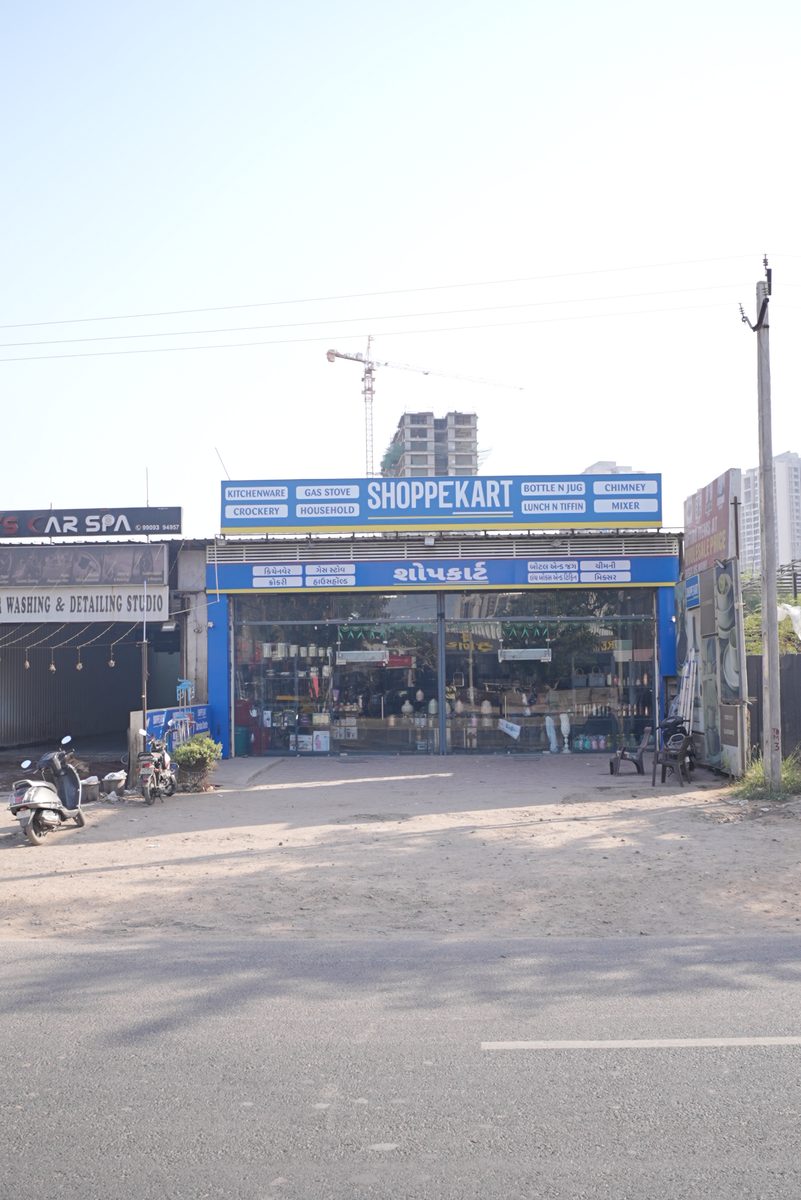 Inside Shoppekart South Bopal Showroom Ahmedabad — Display Photo 8